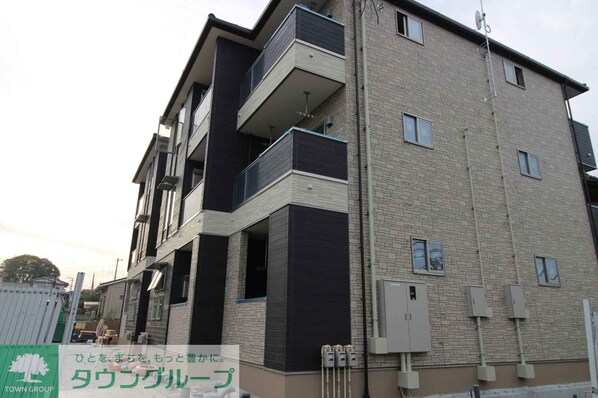 プレアデスの物件外観写真